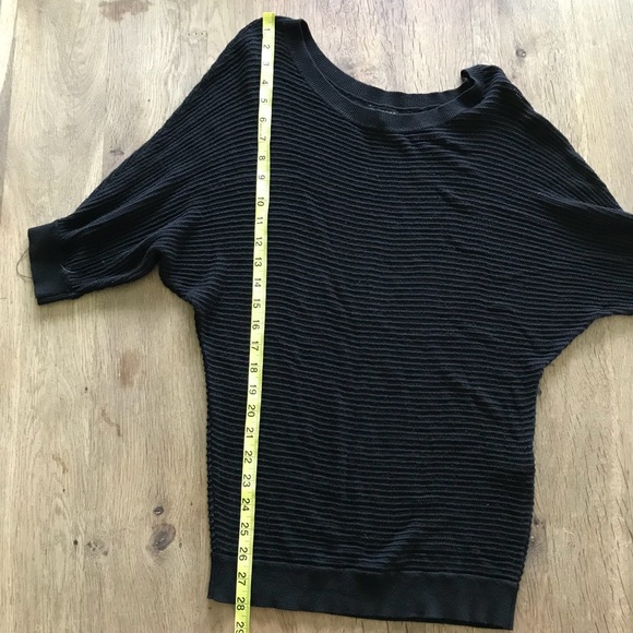 Express Mesh Top - Picture 2 of 4